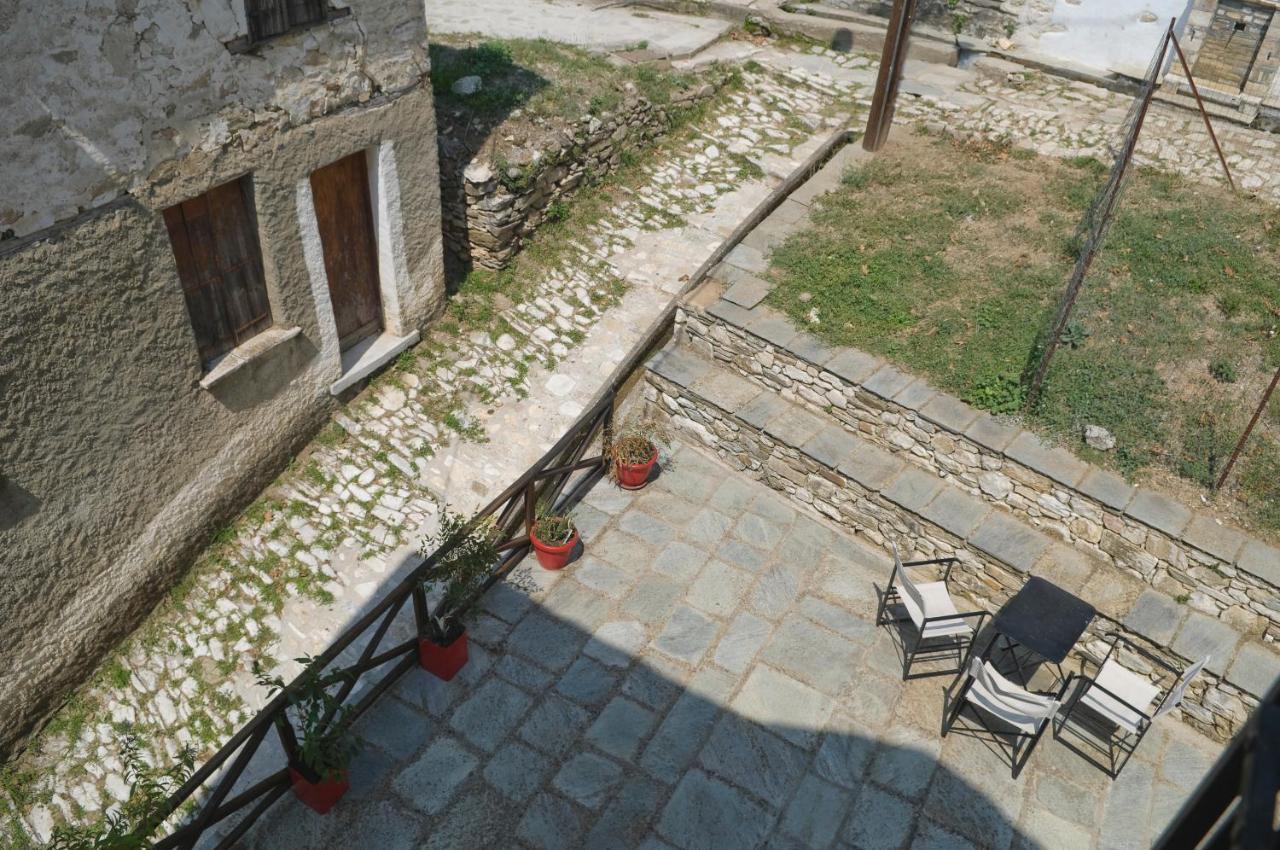 Hotel Alatinos Pinakátai Zewnętrze zdjęcie